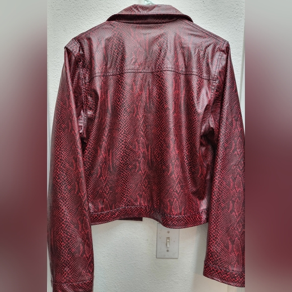 Anchor Blue feax snake skin red jacket - Picture 4 of 4
